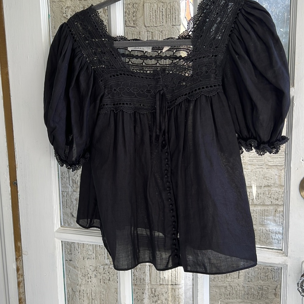 Beautiful Doen Blouse